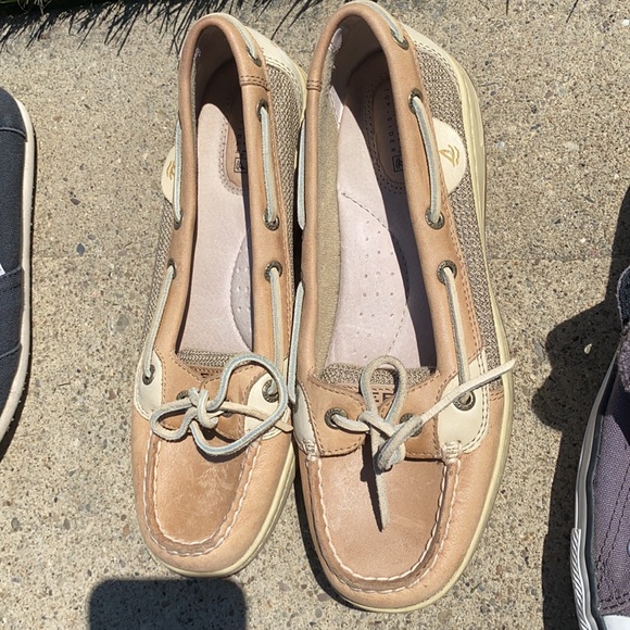 Sperrys - Picture 2 of 2